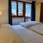 Weissthor Hotel apartamentowy 3*