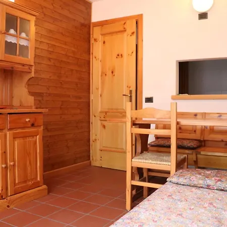 Weissthor Aparthotel 3*
